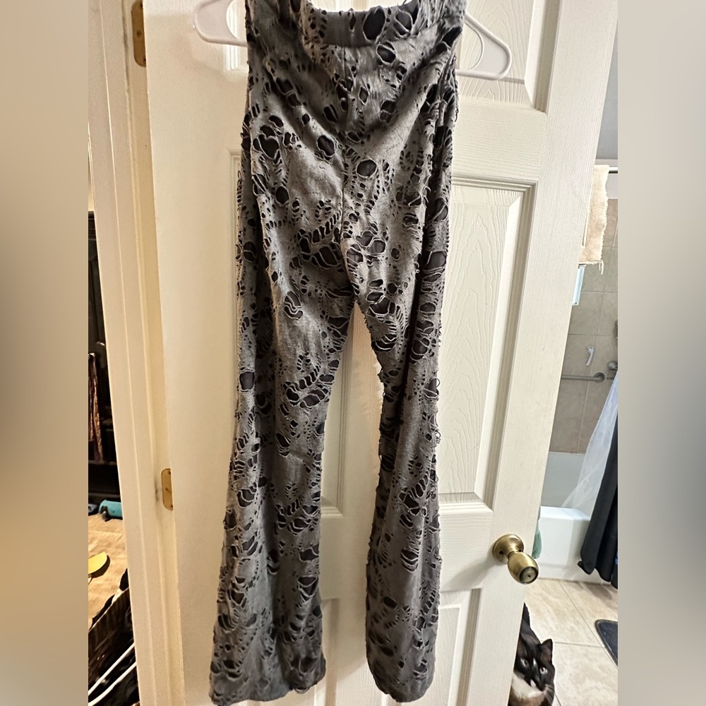Flared distressed corpse pants
